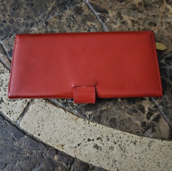 YSL Yves Saint Laurent Red Patent Leather long wallet with gold hardware - Picture 3 of 7